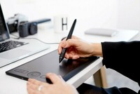 Графический планшет WACOM Intuos Pro PTH-460