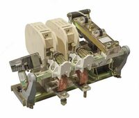 Контактор э/м КТ 6042Б-У3 400А 220В 2з+2р