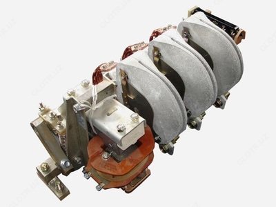 Контактор э/м КТ-6063 1000А 380В на рейке