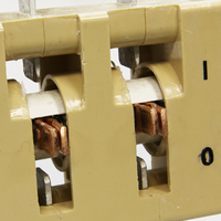 Выключатель-разъединитель ВР32-39А30220-00 УХЛ3 Оптом и розница