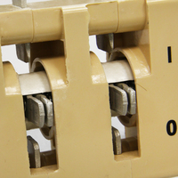 Выключатель-разъединитель ВР32-31А30220-00УХЛ3 Оптом и розница