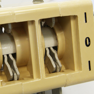 от 10 сум / шт. Выключатель-разъединитель ВР32-31В71250-32 УХЛ3