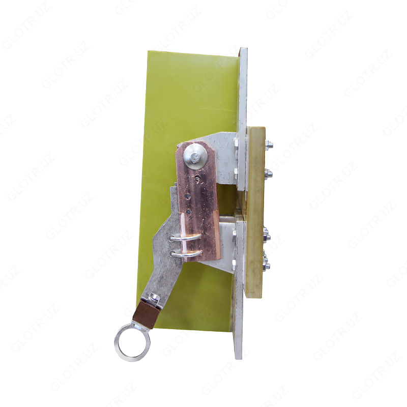 Разъединитель РЕ 19-44-31160-00 УХЛ3 2000А рычаг д/пополюсн.опер.штангой