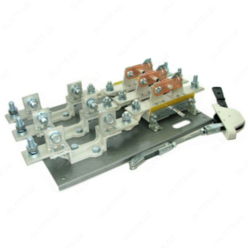 O'ng tarafdagi RPS - 16 / P 1600A UHL3 (PPN holda) tutqichini almashtiring