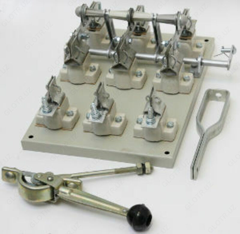 RPS 4 / 1P 400A ofset haydovchi bilan almashtiring (PN holda) o'ng keramika izolyatorlarida