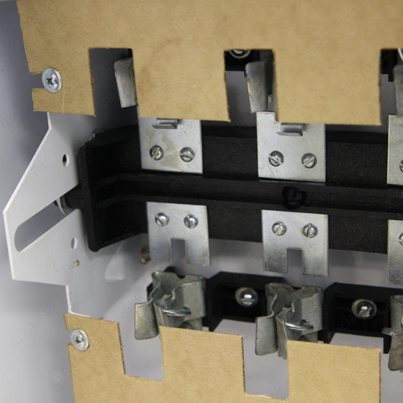 PN-2 BelSvet holda YABPVU 250A Cu IP54 kaliti bilan quvvat qutisi