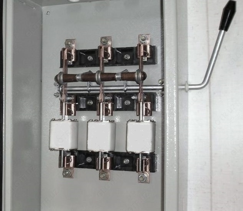 PN-2 bilan YARV-6124 (RPB) 400A o'chirgichli quvvat qutisi