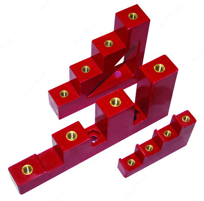 Izv4-40 (M10) kuchlanish izolatori murvat bilan IEK