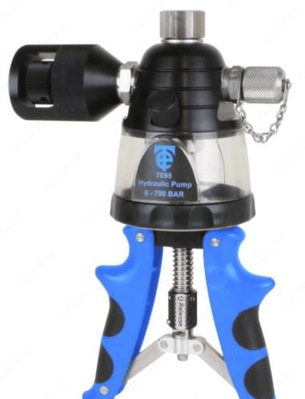 TE7095 - Shlangi, armatura, sumkali gidravlik nasos to'plami (0 - 700bar)