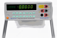 GDM-8245 — вольтметр универсальный цифровой