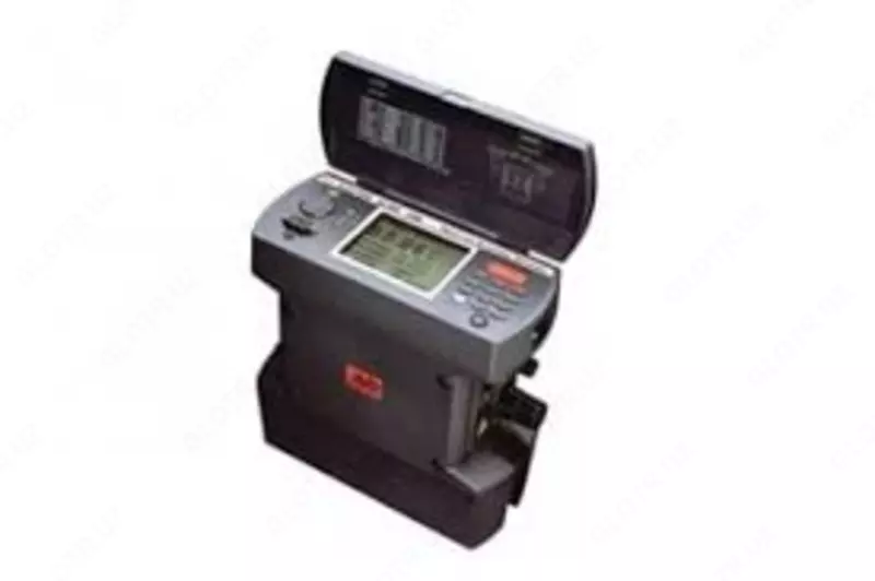 DLRO10 — цифровой микроомметр (с подключенными двойными измерительными щупами)