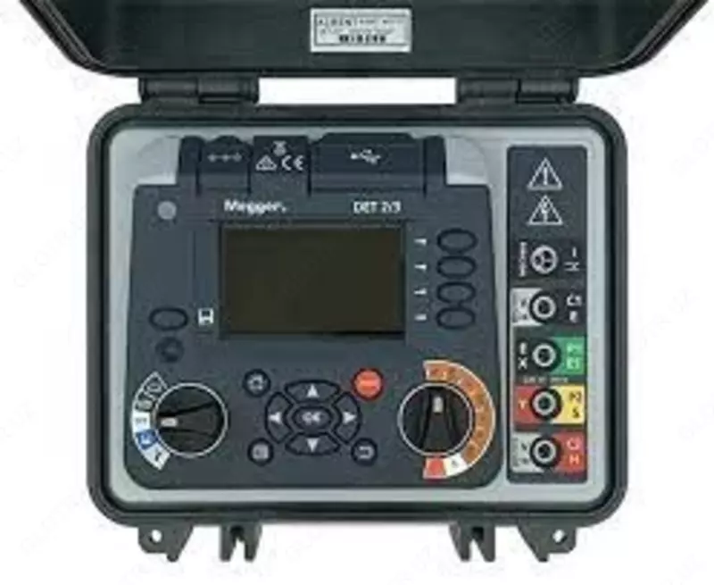 DET2/3 50M KIT — измеритель сопротивления заземления (c комплектом штырей и испытательных кабелей 50 м)