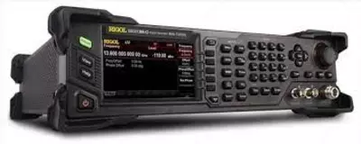 DSG3136B — генератор РЧ сигналов