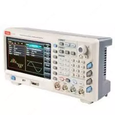 RGK FG-1602 — генератор сигналов специальной формы