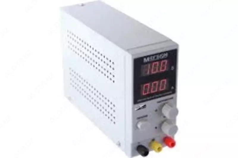 МЕГЕОН 30153 — источник питания