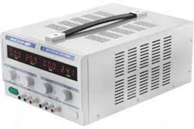 МЕГЕОН 323010 — двухканальный источник питания