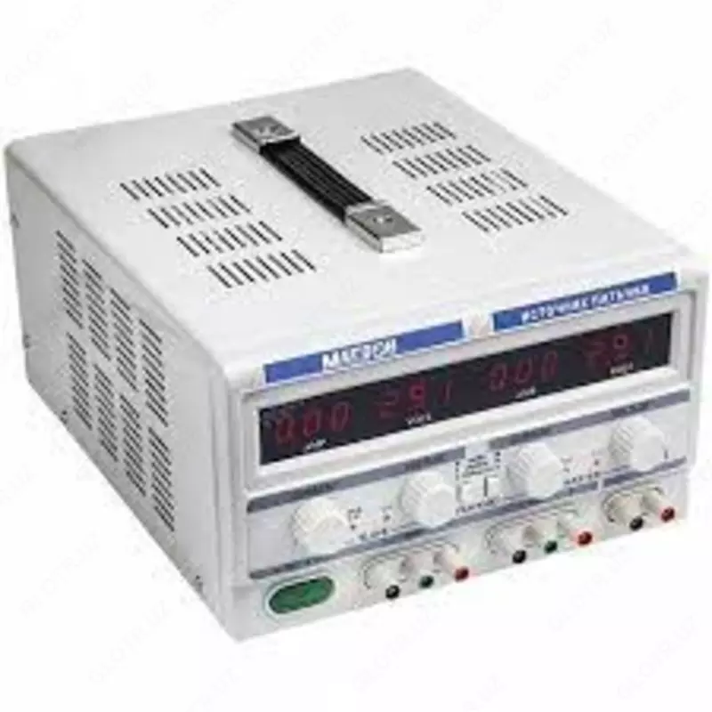 МЕГЕОН 323051 — линейный трехканальный источник питания