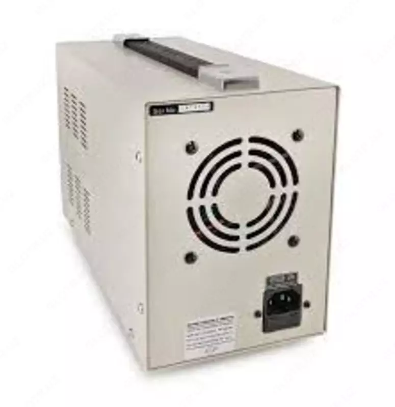 UT5003XE — линейный источник питания