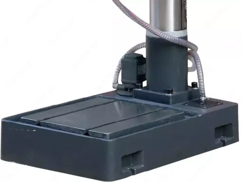 Вертикально-сверлильный станок (настольный