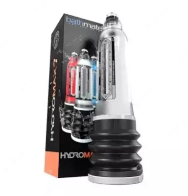 Oqituvchi yosh talabalarga porno dars beradi. Xotinlar bogida porno rasmlar