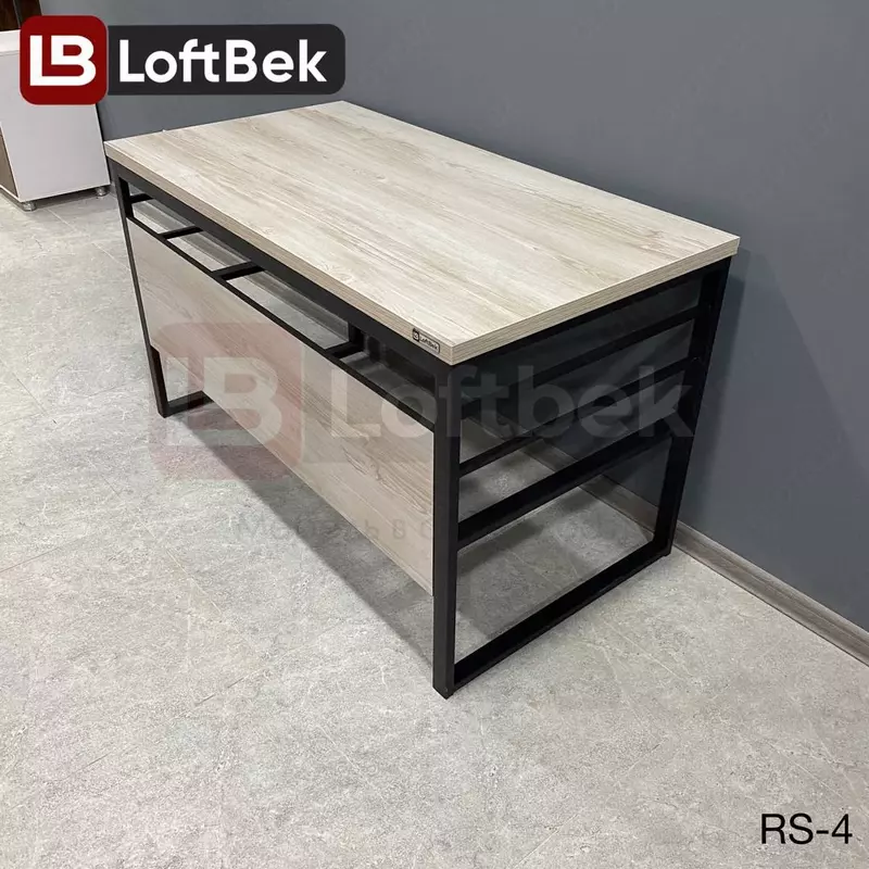 Loft uslubidagi ofis stoli. RS-1 modeli