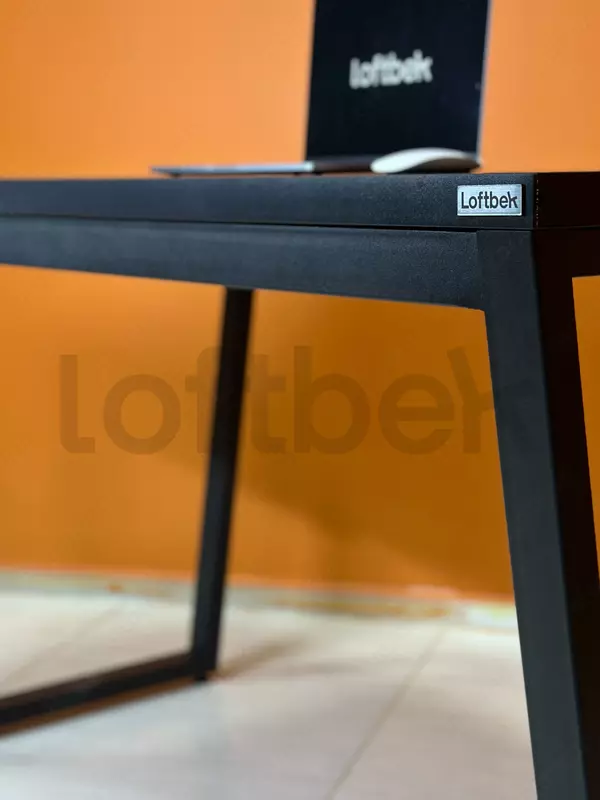 950 000 so'm Loft uslubidagi yozuv stoli. RS-U modeli