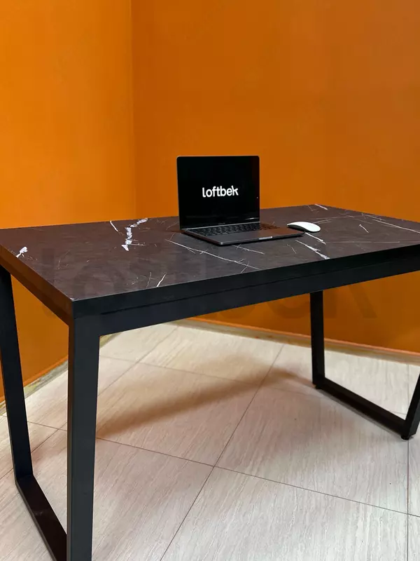 Loft uslubidagi yozuv stoli. RS-U modeli Chakana savdo