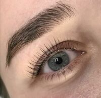 Ламинирование ресниц и бровей