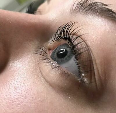 Ламинирование ресниц и бровей