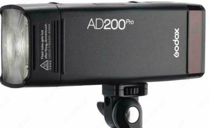 Вспышка Godox Witstro AD200Pro