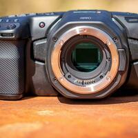 Blackmagic Pocket Cinema kamerasi 6K - по запросу
