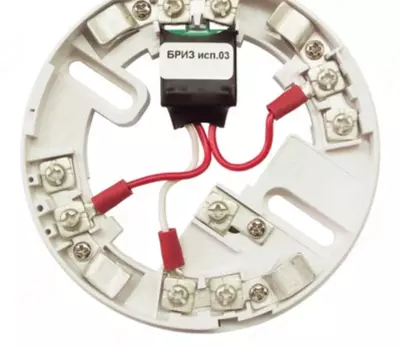 Блок разветвительно-изолирующий встраиваемый БРИЗ исп.03