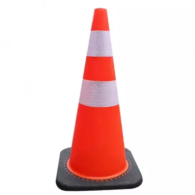 Пластиковый дорожный конус со светоотражающей пленкой ZC-050  750 мм  резиновое основание