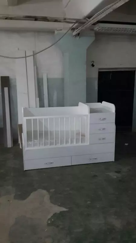 Спальные гарнитуры - по запросу