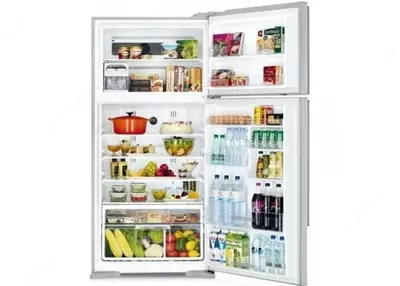 Бытовой двухкамерный холодильник "Hitachi R-V660PUC3K SLS" (Стальной)