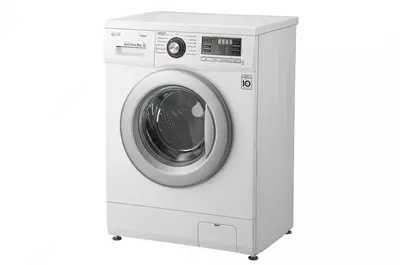Стиральная машина "LG F1296NDS1" (Белая/серебристая) 6 кг