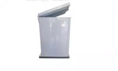 Ko'krak qafasidagi muzlatgich "Demark BD-200" (Kumush) 200 l
