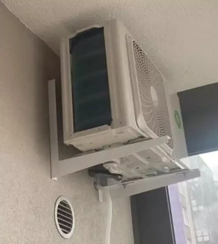 "Haier" metall konditsioner uchun kronshteyn (Oq)
