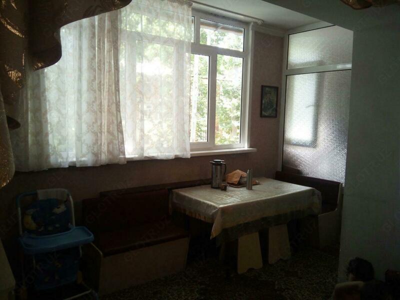  4 xonali kvartira sotaman. Yunusobod 4-chorak. Ko'chmas mulkni sotish