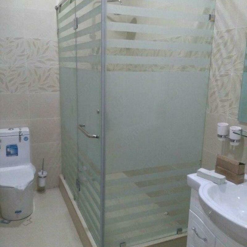 Душевые кабинки со сплошным узором