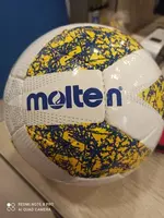 Futbol to'pi (ulgurji) Molten. Покистон Ulgurji savdo