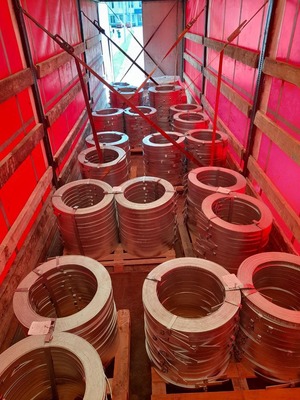 Полоса заземления 40х4 мм стальная в рулонах (40м) горячеоцинкованная Оптом и розница