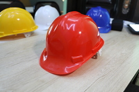 Защитная каска 008