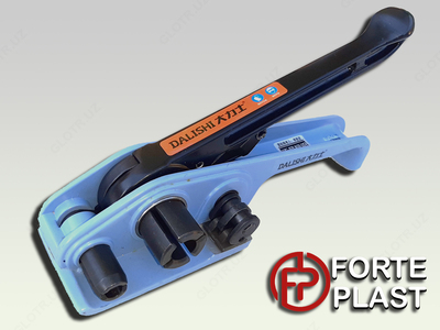 Koylaklarda katta dumbali qizlar