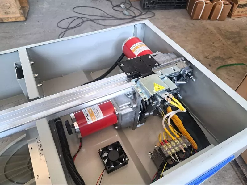 SHT-980 yarim avtomatik tortish mashinasi FORTE PLAST