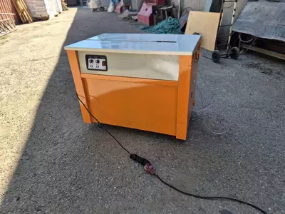 Полуавтоматическая упаковочная машина с двойным двигателем FORTE PLAST