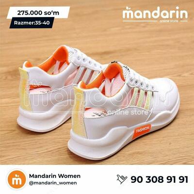 Ayollar yozgi krossovkasi