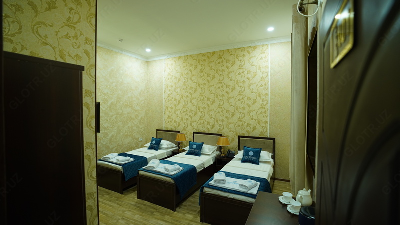 СLASSIC TRIPLE BED ROOM (КЛАССИЧЕСКИЙ ТРЕХМЕСТНЫЙ НОМЕР)