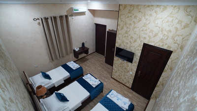 KLASSIK HOZIRLI YUKLI XONA (CLASSIC TRIPLE ROOM) SAPPHIRE mehmonxonasi