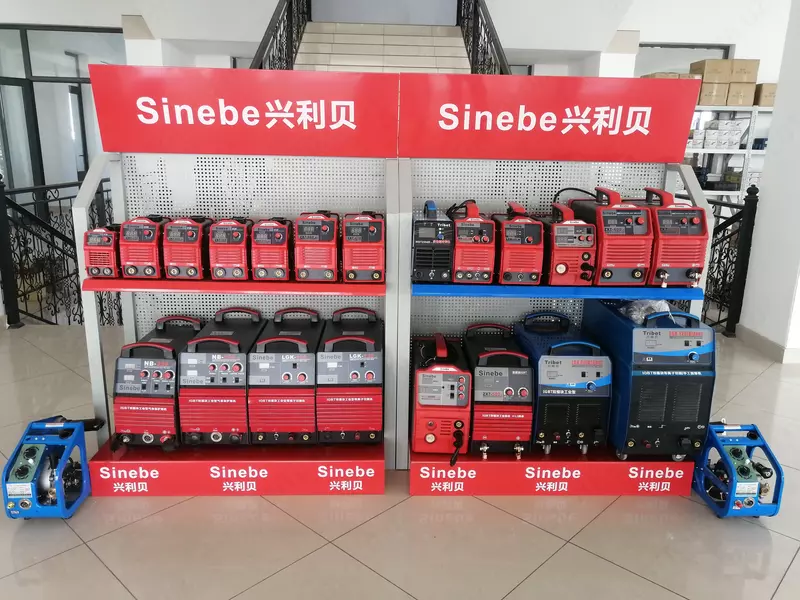   Сварочный аппарат кемпинг SINEBE NB250SV